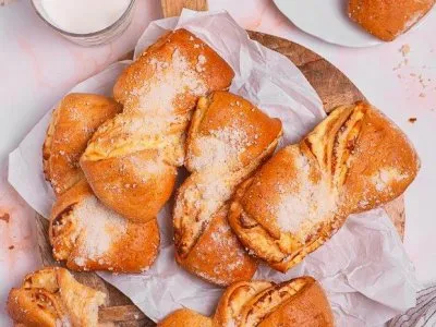 Produkt BEZGLUTENOWA Drozdzowka z Serem 100 g Obraz